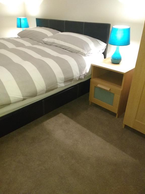 Acton Lodge Guest House 런던 객실 사진